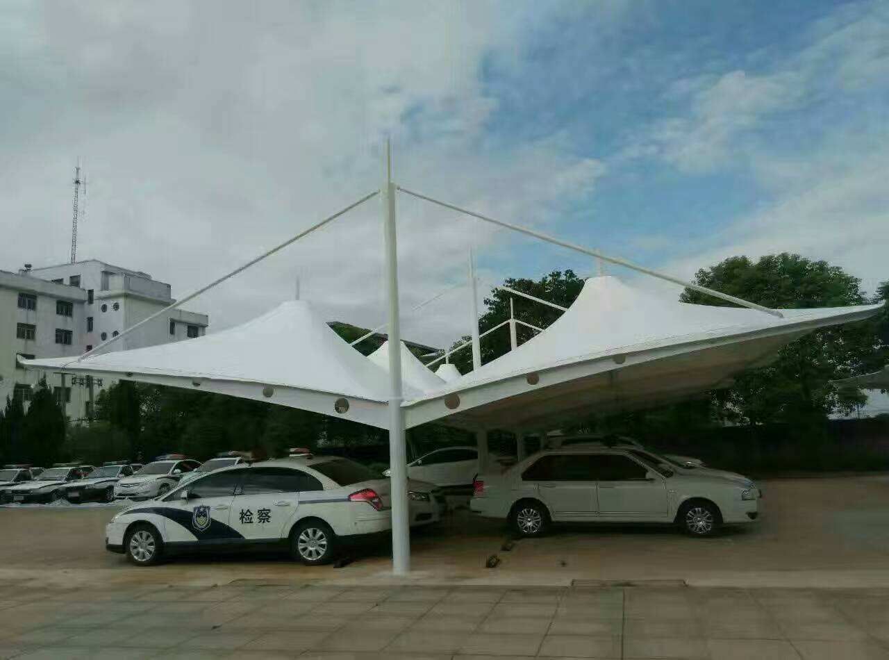 膜結(jié)構(gòu)車棚